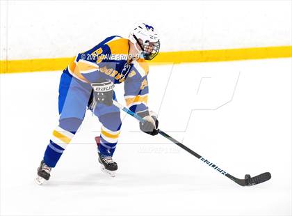 Thumbnail 2 in Norwood @ Hopkinton photogallery.