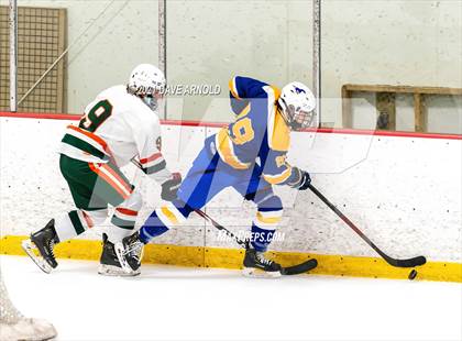 Thumbnail 1 in Norwood @ Hopkinton photogallery.