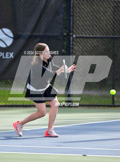 Thumbnail 1 in Hendersonville vs Central Magnet (D1 Class AA Regional) photogallery.