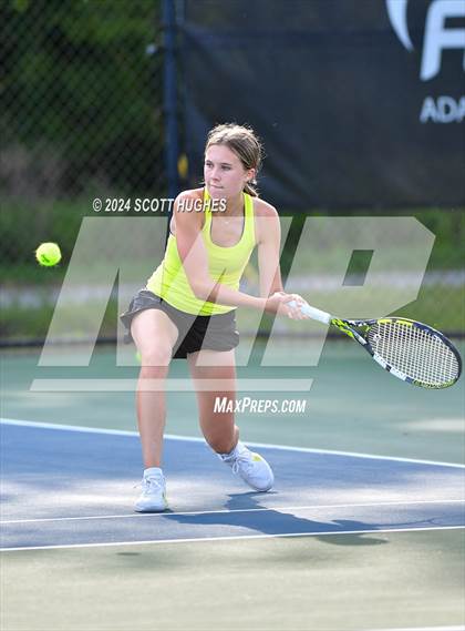 Thumbnail 1 in Hendersonville vs Central Magnet (D1 Class AA Regional) photogallery.