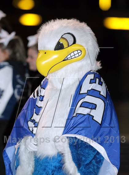Thumbnail 3 in Decatur vs. Chapel Hill (UIL 3A Regional Semifinal Playoff) photogallery.