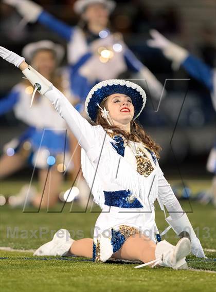 Thumbnail 1 in Decatur vs. Chapel Hill (UIL 3A Regional Semifinal Playoff) photogallery.