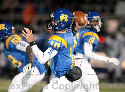 Thumbnail 3 in Decatur vs. Chapel Hill (UIL 3A Regional Semifinal Playoff) photogallery.
