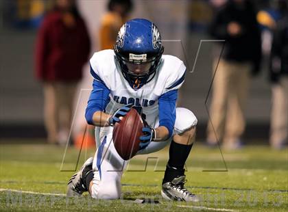 Thumbnail 1 in Decatur vs. Chapel Hill (UIL 3A Regional Semifinal Playoff) photogallery.