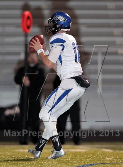 Thumbnail 3 in Decatur vs. Chapel Hill (UIL 3A Regional Semifinal Playoff) photogallery.
