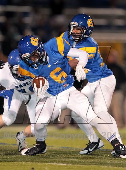 Thumbnail 3 in Decatur vs. Chapel Hill (UIL 3A Regional Semifinal Playoff) photogallery.