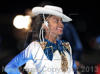 Thumbnail 1 in Decatur vs. Chapel Hill (UIL 3A Regional Semifinal Playoff) photogallery.