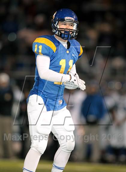 Thumbnail 3 in Decatur vs. Chapel Hill (UIL 3A Regional Semifinal Playoff) photogallery.