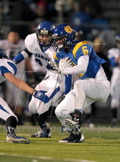 Thumbnail 1 in Decatur vs. Chapel Hill (UIL 3A Regional Semifinal Playoff) photogallery.