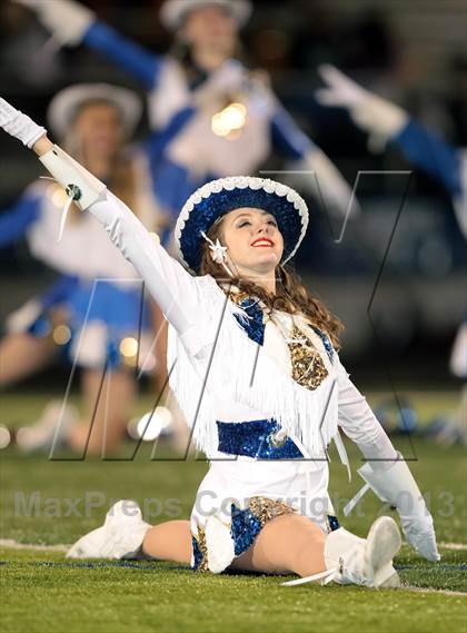 Thumbnail 1 in Decatur vs. Chapel Hill (UIL 3A Regional Semifinal Playoff) photogallery.