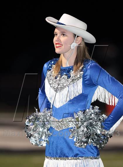Thumbnail 3 in Decatur vs. Chapel Hill (UIL 3A Regional Semifinal Playoff) photogallery.