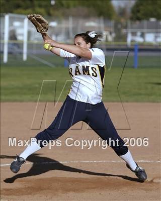 Thumbnail 1 in Compton @ Millikan photogallery.