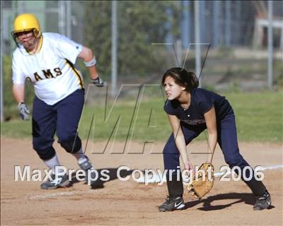 Thumbnail 2 in Compton @ Millikan photogallery.