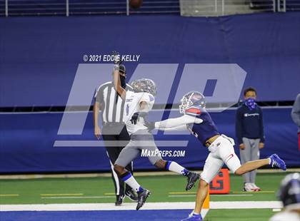 Thumbnail 1 in Mansfield Summit vs. Ryan (UIL 5A Division 1 Semifinal) photogallery.