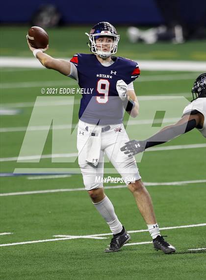 Thumbnail 2 in Mansfield Summit vs. Ryan (UIL 5A Division 1 Semifinal) photogallery.