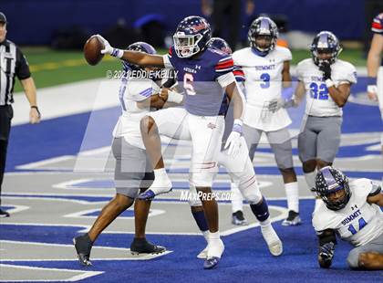 Thumbnail 2 in Mansfield Summit vs. Ryan (UIL 5A Division 1 Semifinal) photogallery.
