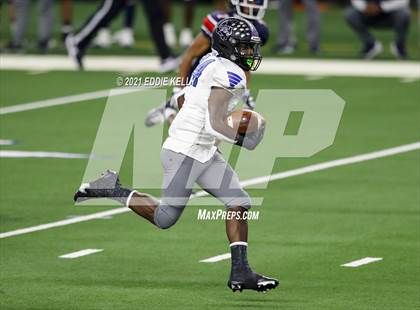 Thumbnail 2 in Mansfield Summit vs. Ryan (UIL 5A Division 1 Semifinal) photogallery.