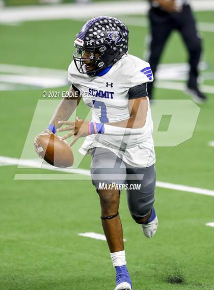 Thumbnail 2 in Mansfield Summit vs. Ryan (UIL 5A Division 1 Semifinal) photogallery.