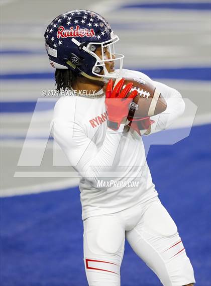 Thumbnail 1 in Mansfield Summit vs. Ryan (UIL 5A Division 1 Semifinal) photogallery.