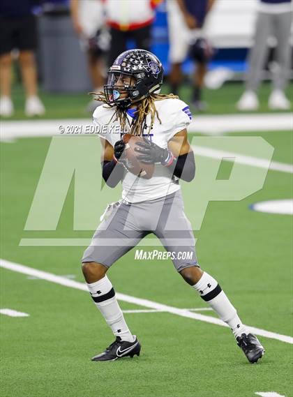 Thumbnail 2 in Mansfield Summit vs. Ryan (UIL 5A Division 1 Semifinal) photogallery.