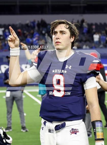 Thumbnail 1 in Mansfield Summit vs. Ryan (UIL 5A Division 1 Semifinal) photogallery.