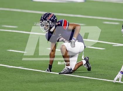 Thumbnail 2 in Mansfield Summit vs. Ryan (UIL 5A Division 1 Semifinal) photogallery.
