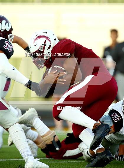 Thumbnail 1 in Wylie vs Keller Central photogallery.