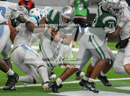 Thumbnail 2 in De La Salle @ NFL Academy photogallery.