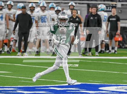 Thumbnail 3 in De La Salle @ NFL Academy photogallery.