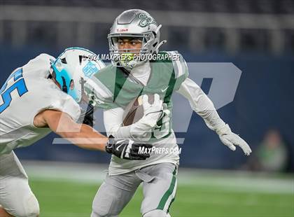 Thumbnail 2 in De La Salle @ NFL Academy photogallery.