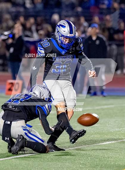 Thumbnail 2 in St. Mary's vs. Rocklin photogallery.