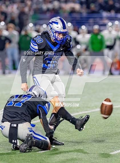 Thumbnail 1 in St. Mary's vs. Rocklin photogallery.