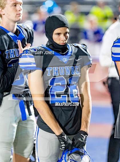 Thumbnail 2 in St. Mary's vs. Rocklin photogallery.