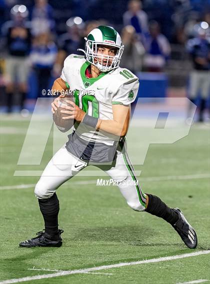Thumbnail 2 in St. Mary's vs. Rocklin photogallery.