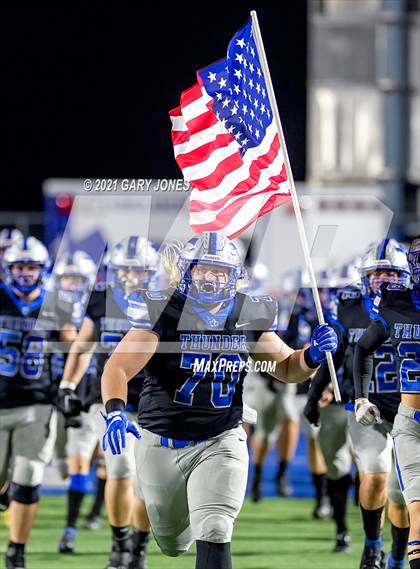 Thumbnail 1 in St. Mary's vs. Rocklin photogallery.