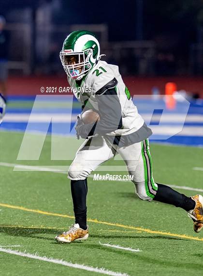 Thumbnail 2 in St. Mary's vs. Rocklin photogallery.