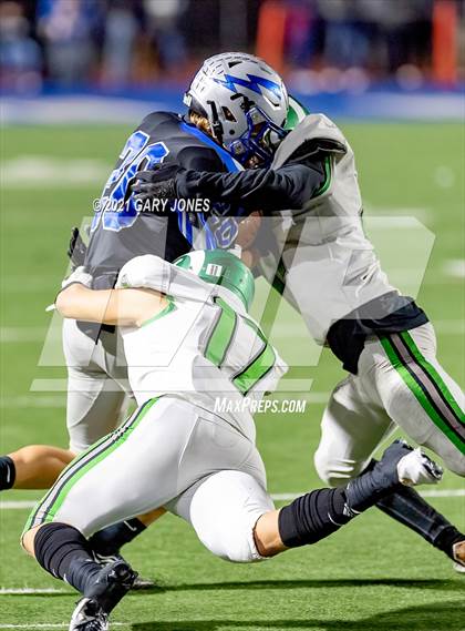 Thumbnail 2 in St. Mary's vs. Rocklin photogallery.