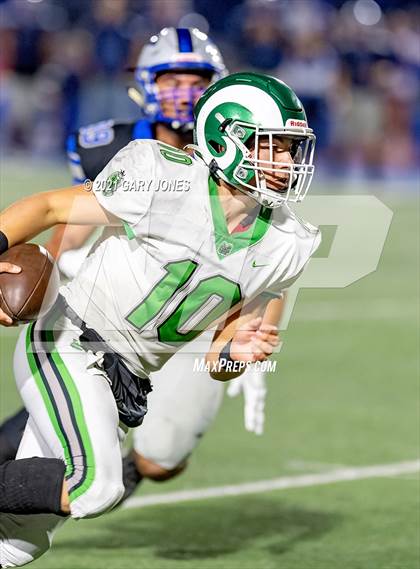 Thumbnail 2 in St. Mary's vs. Rocklin photogallery.