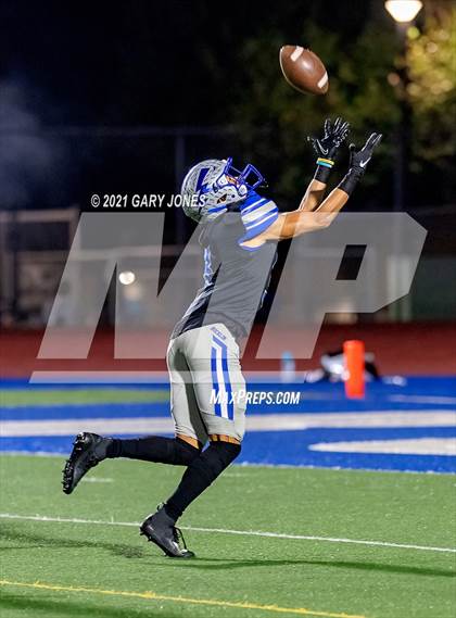 Thumbnail 1 in St. Mary's vs. Rocklin photogallery.