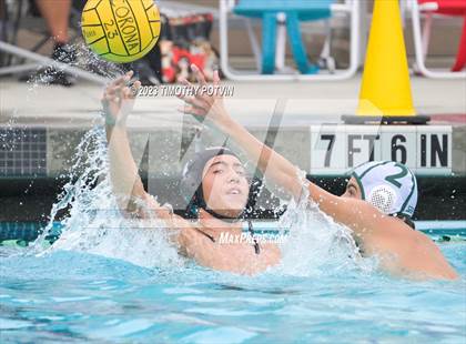 Thumbnail 2 in Pacific vs Notre Dame photogallery.