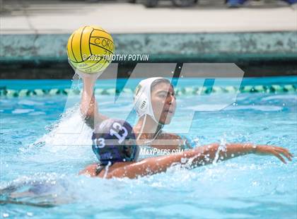 Thumbnail 2 in Pacific vs Notre Dame photogallery.