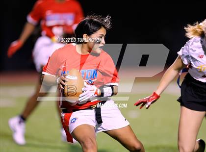Thumbnail 3 in Walton @ Lassiter photogallery.