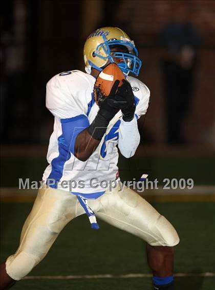 Thumbnail 2 in Elkins vs. Clear Springs (Texas Bi-District Playoffs) photogallery.