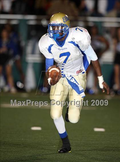 Thumbnail 1 in Elkins vs. Clear Springs (Texas Bi-District Playoffs) photogallery.