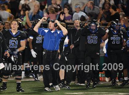 Thumbnail 1 in Elkins vs. Clear Springs (Texas Bi-District Playoffs) photogallery.