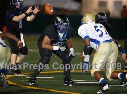 Thumbnail 1 in Elkins vs. Clear Springs (Texas Bi-District Playoffs) photogallery.