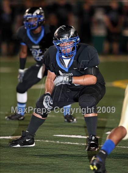 Thumbnail 2 in Elkins vs. Clear Springs (Texas Bi-District Playoffs) photogallery.