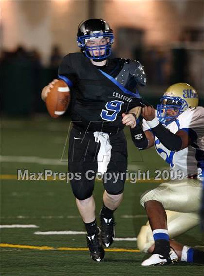 Thumbnail 1 in Elkins vs. Clear Springs (Texas Bi-District Playoffs) photogallery.