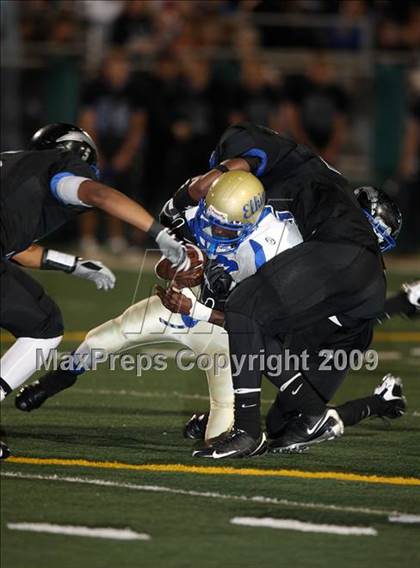 Thumbnail 3 in Elkins vs. Clear Springs (Texas Bi-District Playoffs) photogallery.