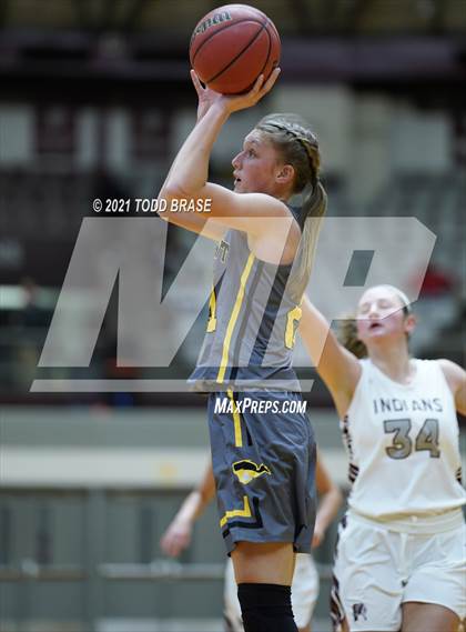 Thumbnail 1 in David Crockett @ Dobyns-Bennett photogallery.